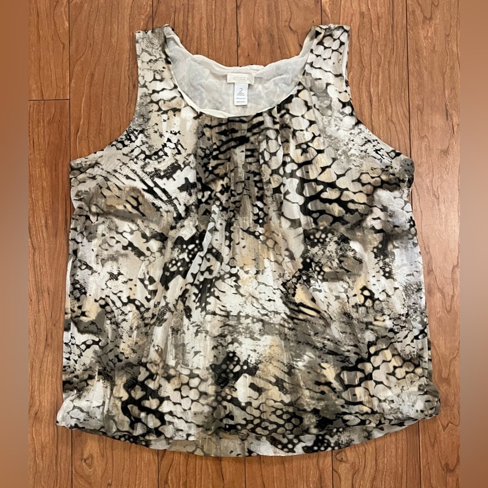 Chicos Women's Tank Top Medium White Gray Animal Print Sleeveless Blouse Shirt